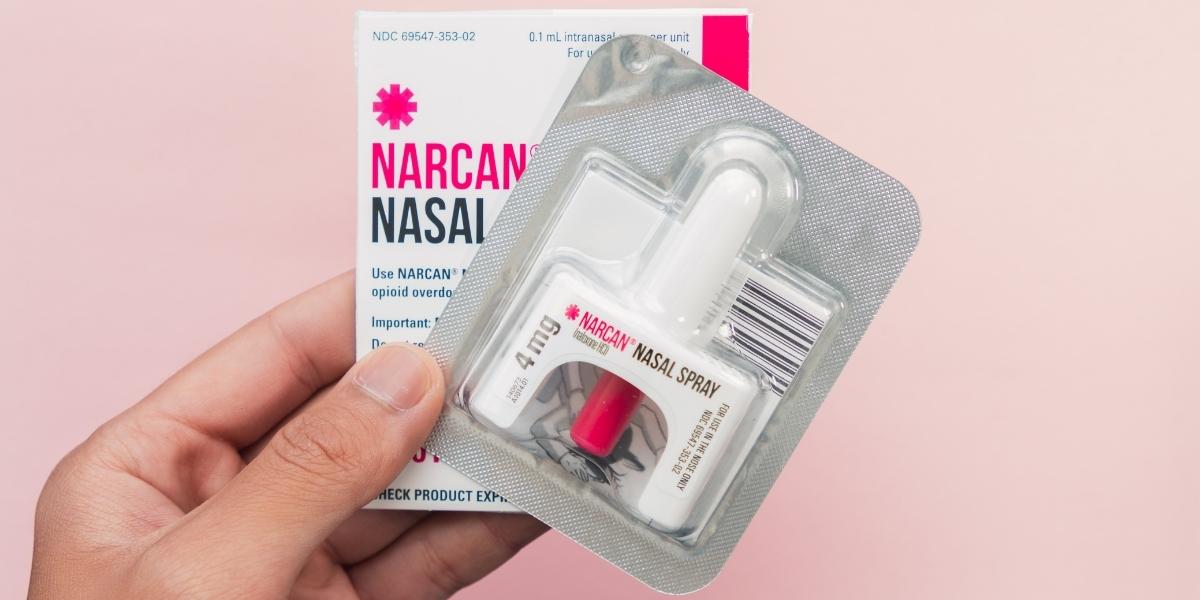 how does narcan work